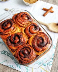 Cinnamon Rolls - La Cuisine De Bibou