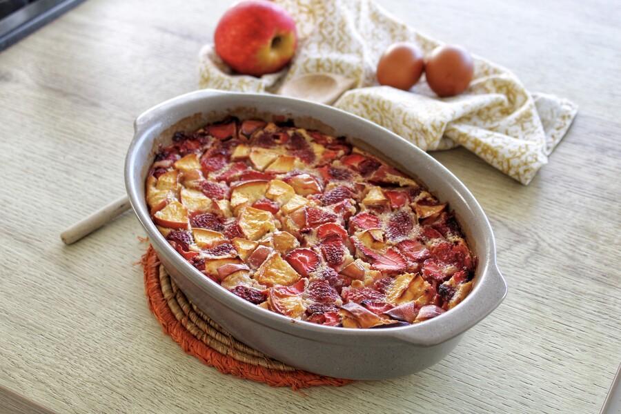Clafoutis aux Fraises et Pommes