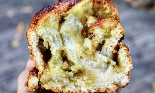 Babka Pistache